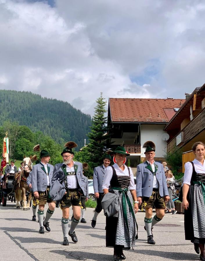 Alpenlaendischer Chic Оберстдорф Экстерьер фото